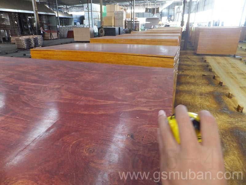 建筑模板哪種好用?建筑覆膜板值得推薦嗎? 建筑模板哪種好用?建筑覆膜板值得推薦嗎?